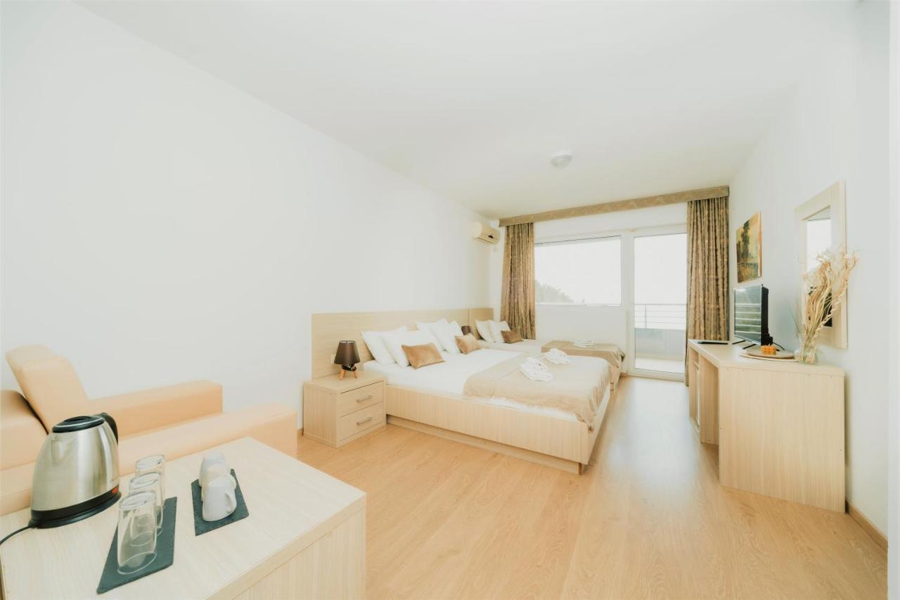 Guesthouse Radjen 스베티스테판 외부 사진